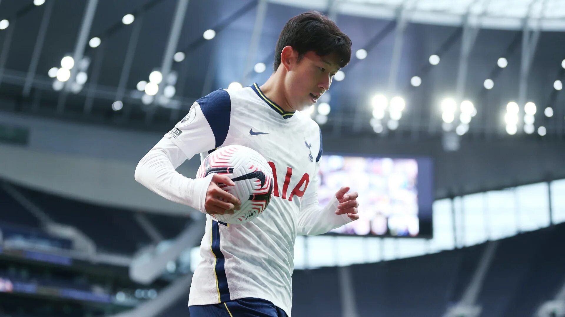 Сон забил облаку. Сон забил облаку. Сон хын мин тоттенхэм. Heung min son 2020. Сон хен мин тоттенхэм.