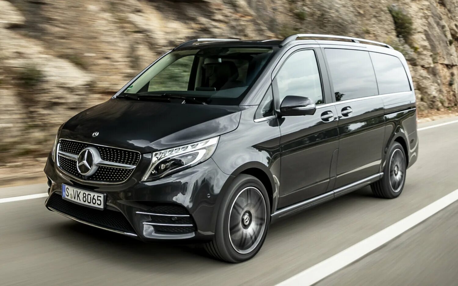 Mercedes v 2024. V class Mercedes 2021 AMG. Mercedes Benz v class 2021. Мерседес Виано v250. Mercedes Benz v class 2019 AMG.