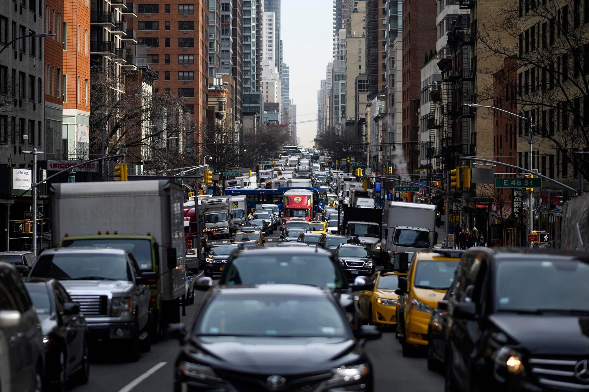 Difficult city. Нью-Йорк Сити. Нью Йорк пробки в центре Манхэттен. Бруклин. New York City сейчас в 2022.