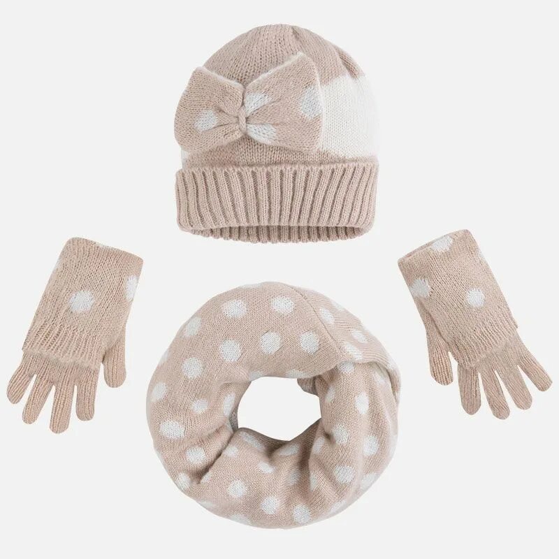 Шапка Mayoral для девочек. Mayoral шапка+шарф+перчатки. Комплект шапка и шарф для девочки. Набор шапка шарф перчатки.
