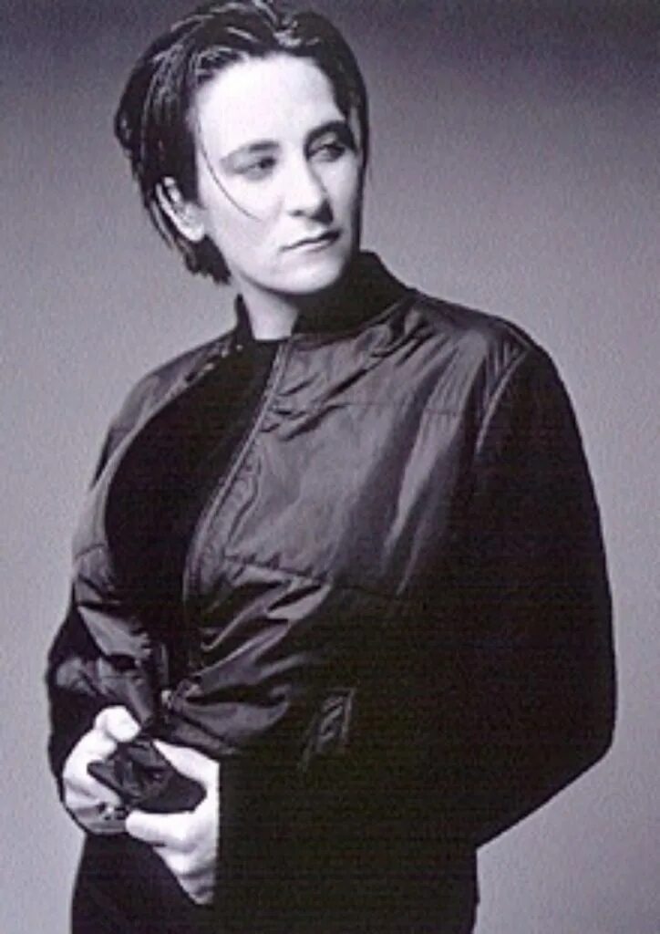 K lang. Кэтрин дон ланг. кэтрин дон ланг в молодости. k.d. lang в молодости. drag кэтрин дон ланг.