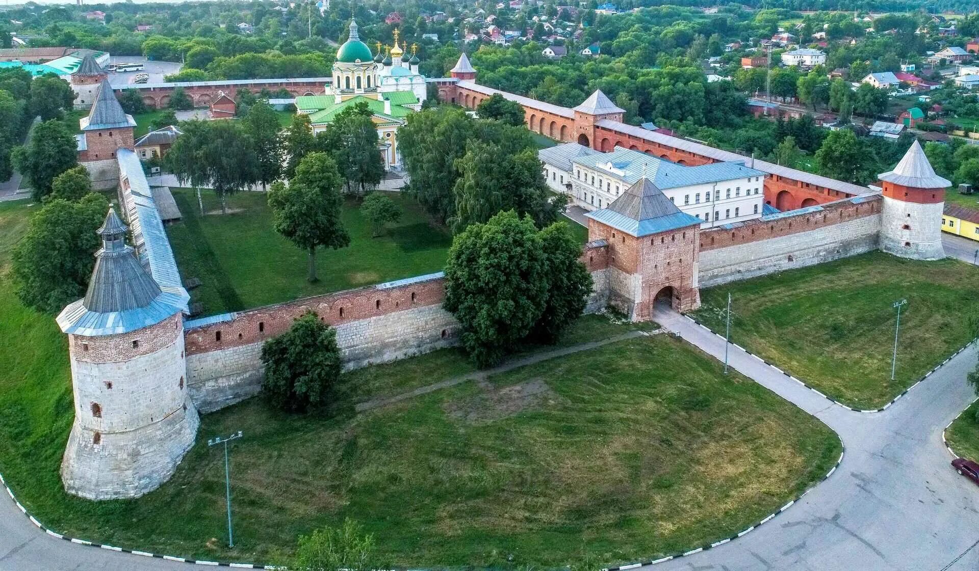 Зарайск Кремль. Г. Зарайск, Зарайский Кремль. Государственный музей заповедник Зарайский Кремль. Зарайск крепость.