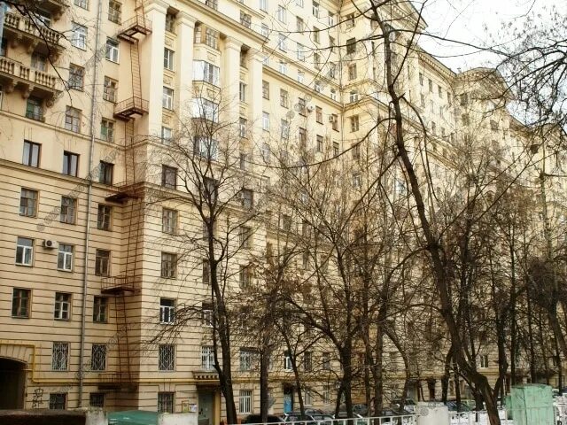 Продается двухкомнатная квартира в Москве 48 кв.м., метро Электрозаводская, Госп