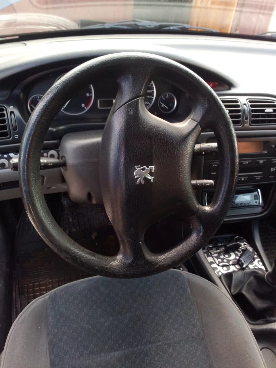 Как снять руль на пежо 406 Новая оплётка руля Peugeot 406, 2 л, 2000 года тюнинг DRIVE2