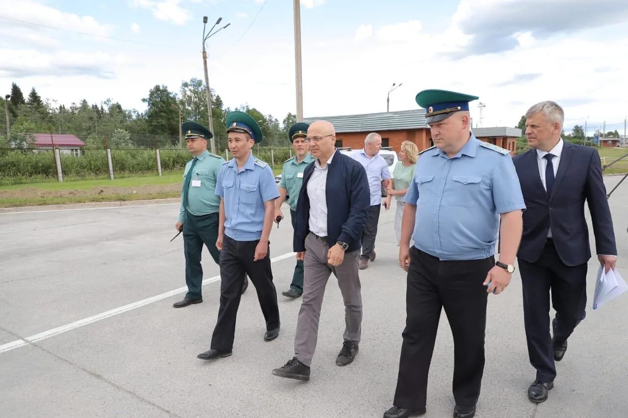 Русско украинская граница. Погранцы на учениях. Казачья дружина в таганроге. Приграничные территории. Порядок проведения пограничной операции.