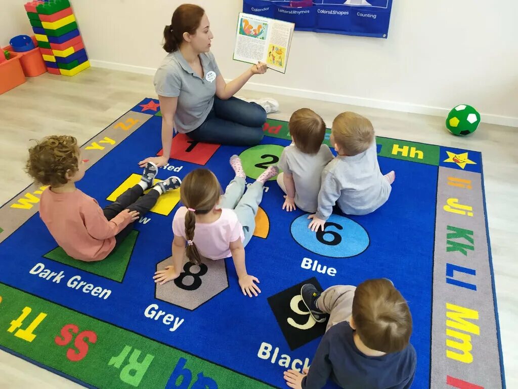 Discovery english preschool. Детский сад дискавери куркино. Сад discovery. Проект прескул для детских садов. Сад discovery.
