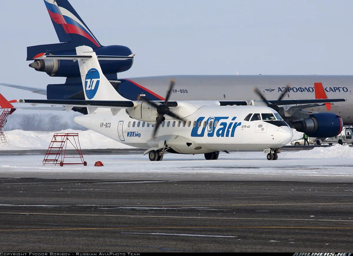 ATR 42 UTAIR. ATR 42 300 самолет. АТР-72-200. ATR 72 противообледенительная система.