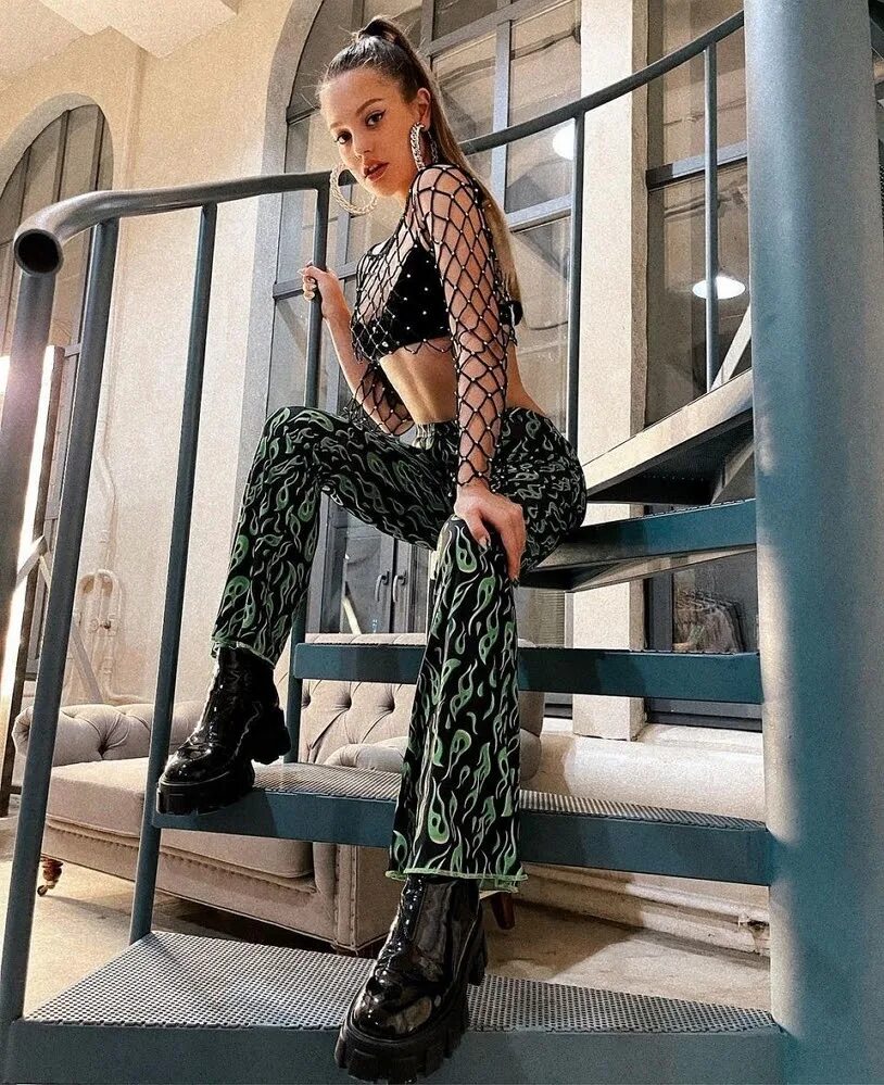 Моргенштерна слив диляра зиннатуллина. Моргенштерн и диляра. Диляра influesii. Моргенштерн и дилара 2022. Моргенштерн и диляра.