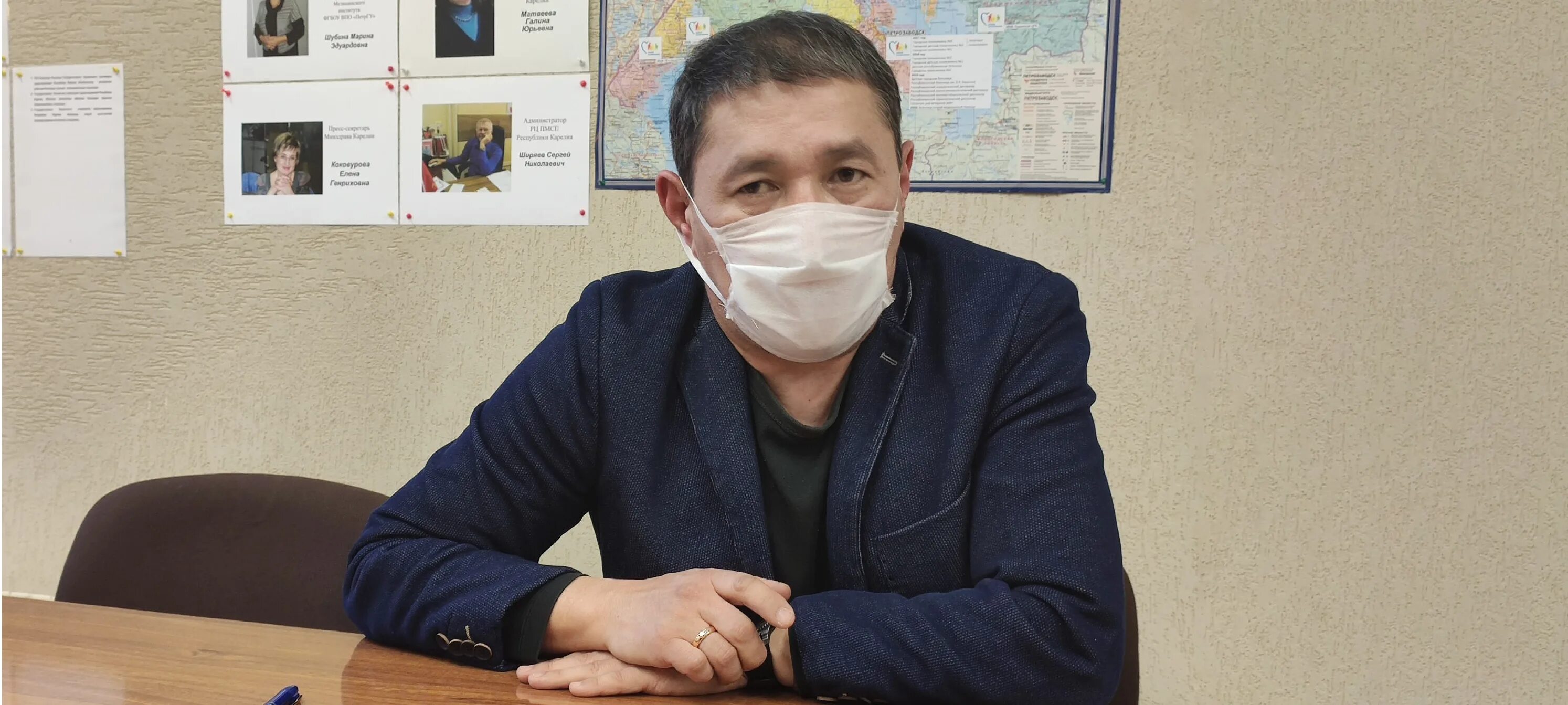 Министр карелии охлопков. Охлопков михаил егорович министр здравоохранения республики. охлопков министр здравоохранения карелии. охлопков министр здравоохранения карелии в контакте. михаил гаттунен карелия.