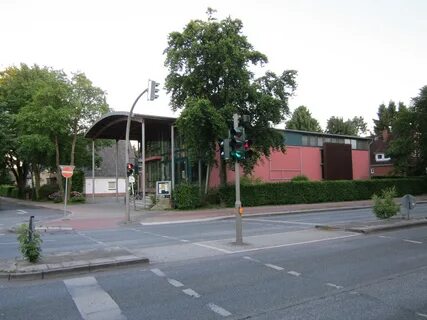 Kirche der Christengemeinde Arche Alstertal in der Saseler Chaussee in Hamb...