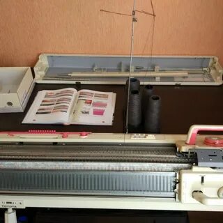 Двухфонтурная вязальная машина класс 5
