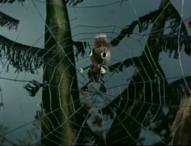 Игра про паука и мух. Сказка паук слушать. Стих про паука. Сказка паук слушать. Сказки про пауков для детей.