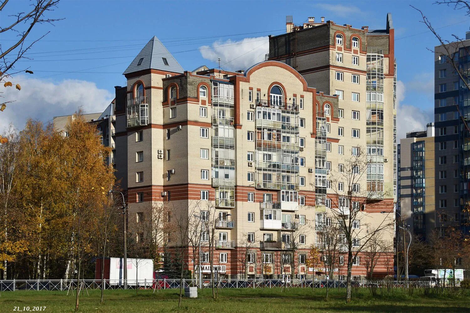 Проспект Луначарского Санкт-Петербург. Луначарского 98 к 1. Луначарского 98 Санкт-Петербург. Проспект Луначарского 98 корпус 1. Куплю квартиру ул луначарского