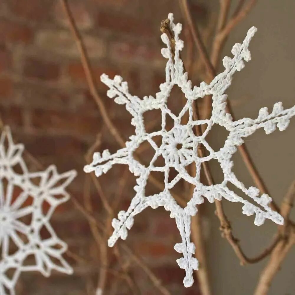 необычные снежинки. необычные снежинки. красивые необычные снежинки. снежинки на новый год. необыкновенные снежинки.