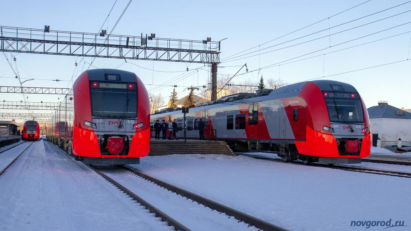 Электропоезд Ласточка эс1п. Ласточка эс1 премиум. Ласточка поезд эс1. Ласточка Псков.