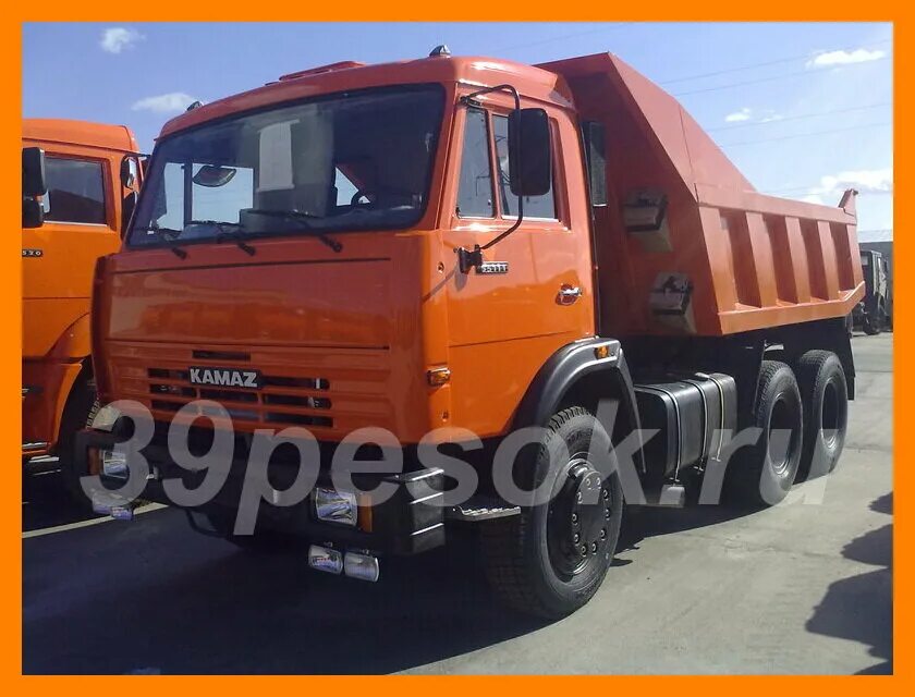 Камаз 10т. 10 тонных камазах. Камаз 53212 бортовой. Камаз 10 тонн. Камаз 55111 15 самосвал.