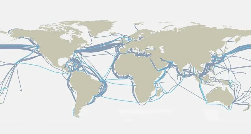 Кабели интернета в мире. Трансатлантический оптоволоконный кабель карта. Трансокеанический оптоволоконный кабель. Трансатлантический кабель интернет. Кабель интернета через океан.