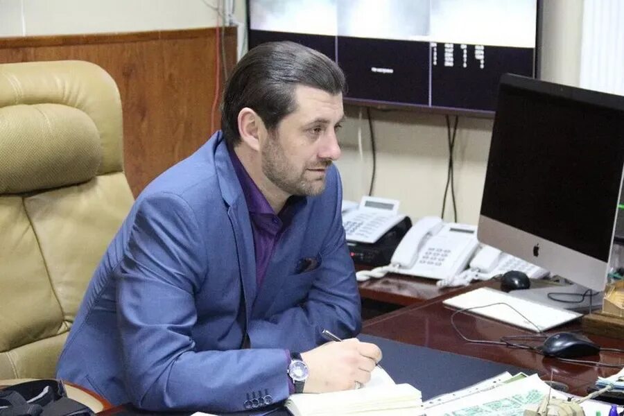 Мэр магаса. Мэр магаса. Аушев усман баширович мэр магаса. Мэр города магаса. Мэр магаса цечоев.