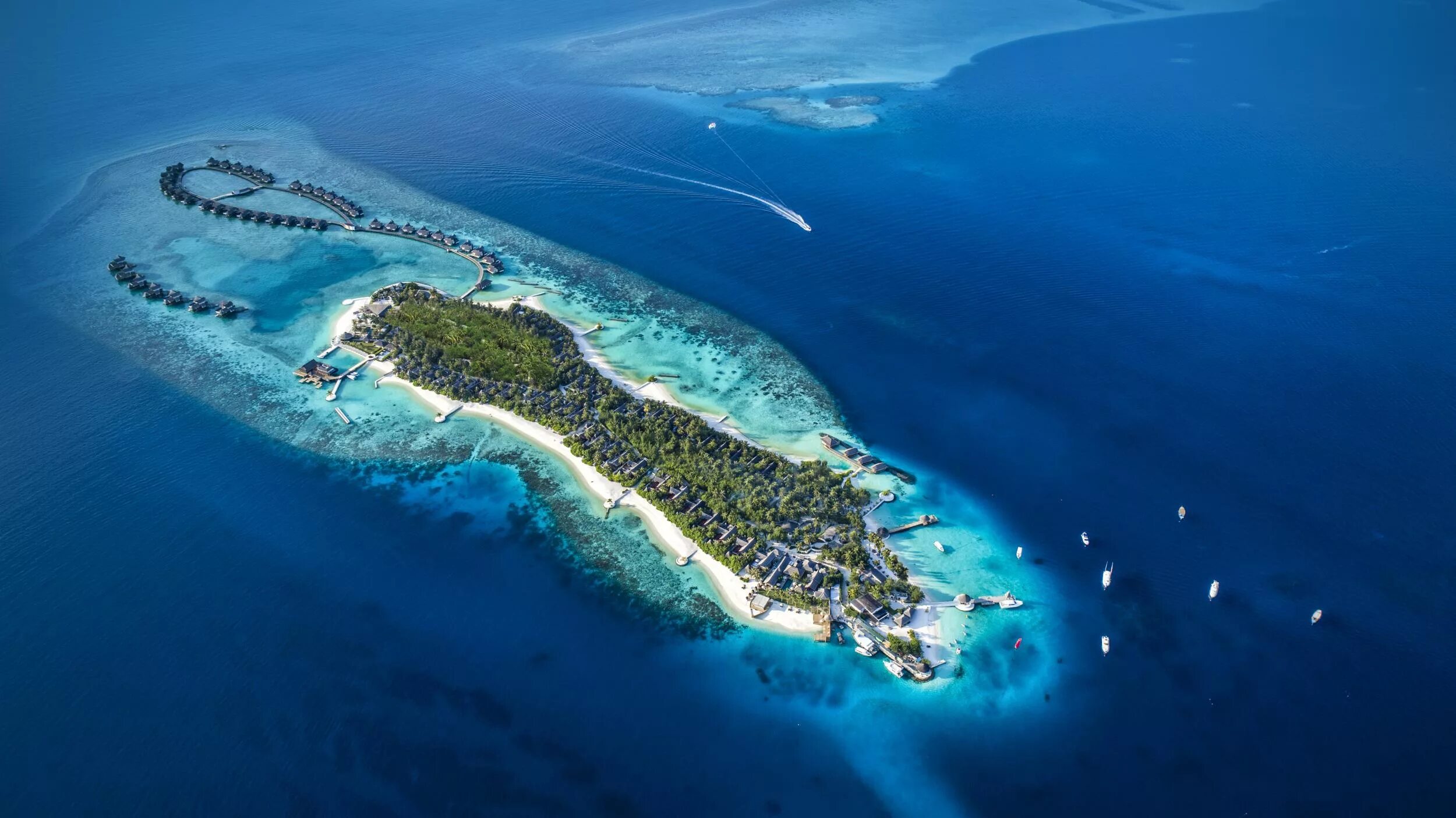 Индийский океан острова и полуострова. Jumeirah Vittaveli Maldives остров. Остров Болифуши Мальдивы. Jumeirah Vittaveli 5 Мальдивы. Индийский океан Мальдивы.