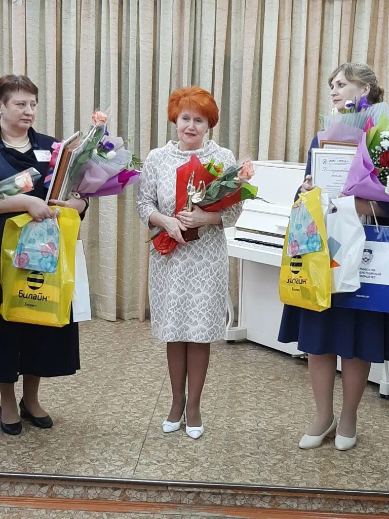 Йошкар ола учителя. Йошкар ола учителя. Молодые учителя в школах. Йошкар ола учителя. Молодой учитель года 2023 йошкар-ола.