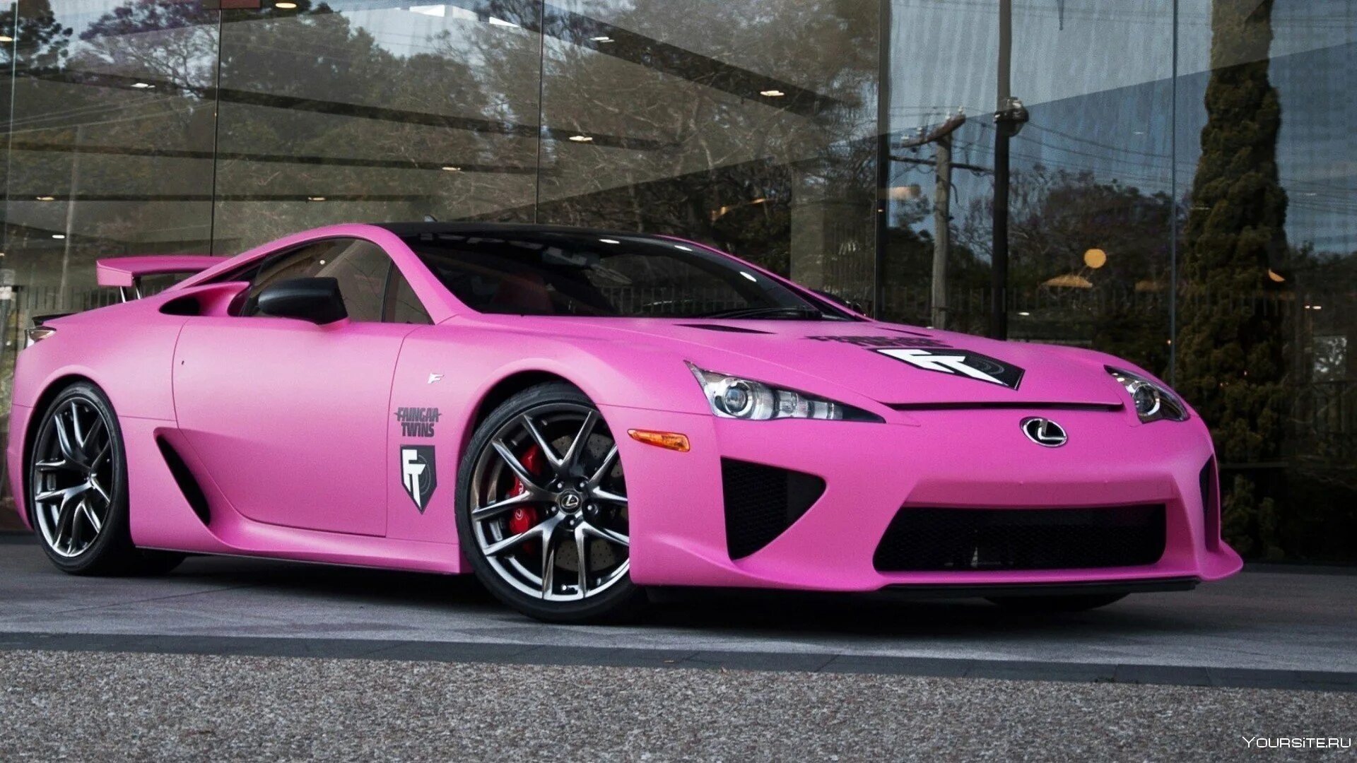 Lexus LFA. Lexus LFA 2022. Лексус ЛФА 2023 розовый. Lexus LFA 2010. Где розовые машины