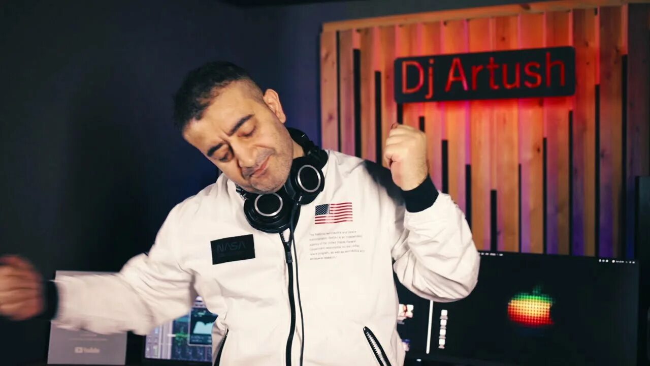 Армянски супер. Армянский диджей. dj artush. диджеи армении. dj artush фото.