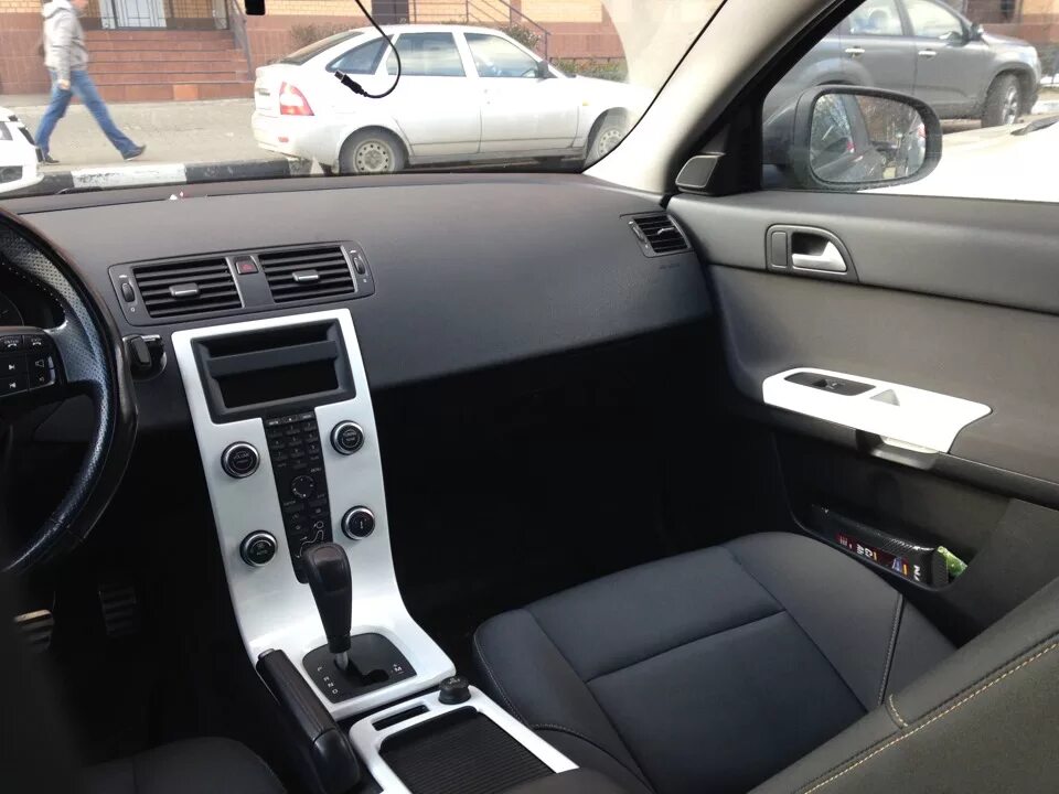 Хочу переделать салон под бук - Volvo S40 (2G), 2,4 л, 2007 года тюнинг DRIVE2