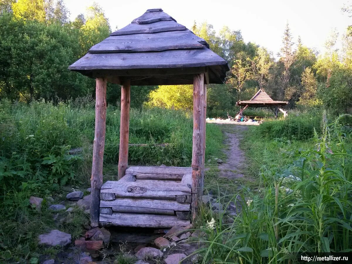 Кипящий ключ. Кипящий ключ Зюраткуль. Зюраткуль Родники. Парк Зюраткуль кипящий ключ. Кипящий Родник Бажовские места.