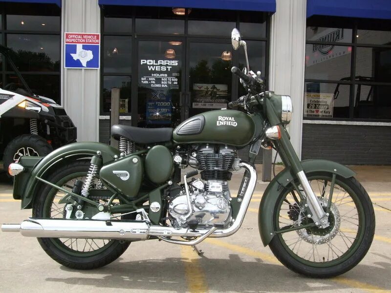 Энфилд мотоцикл купить. Роял Энфилд буллет 500. Royal Enfield Bullet 500. Royal Enfield 500 Military. Royal Enfield Bullet 500 1950.