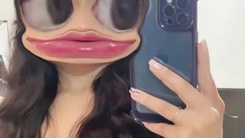 Відео Ale_Lewis.