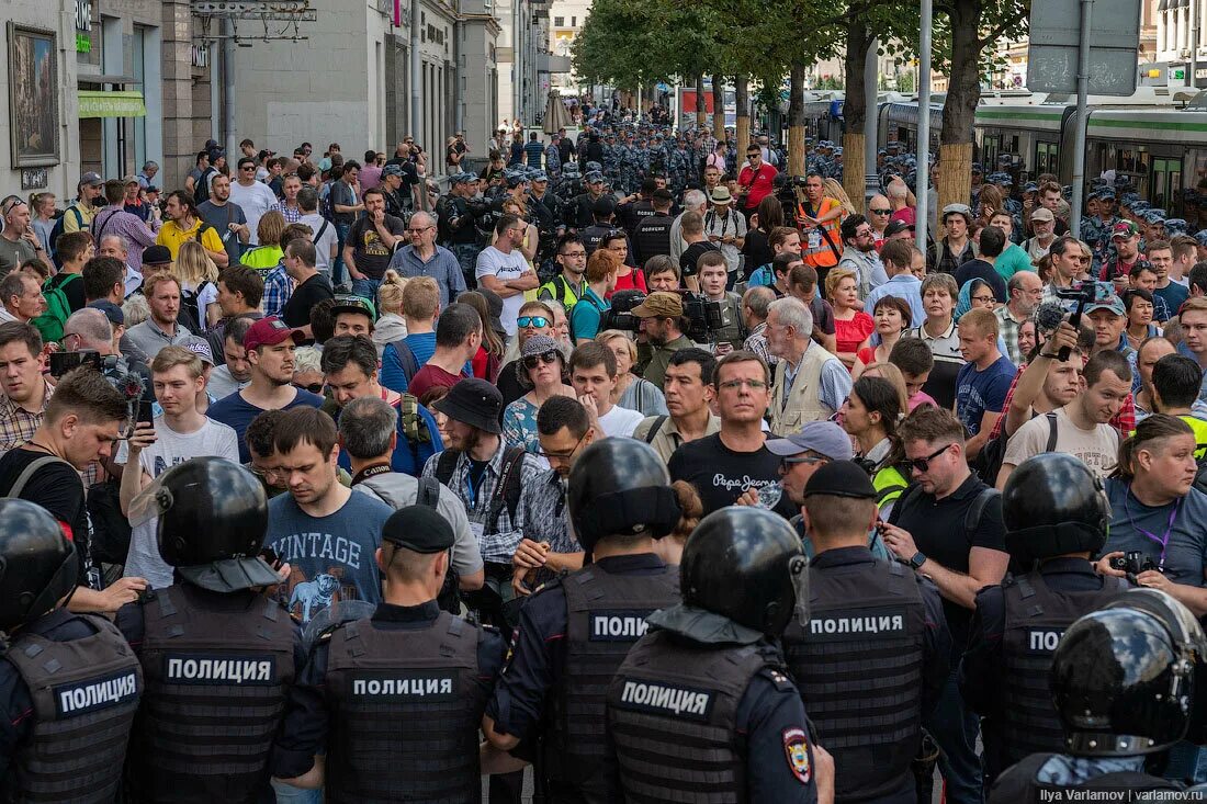 Сегодня последние свежие события в мире