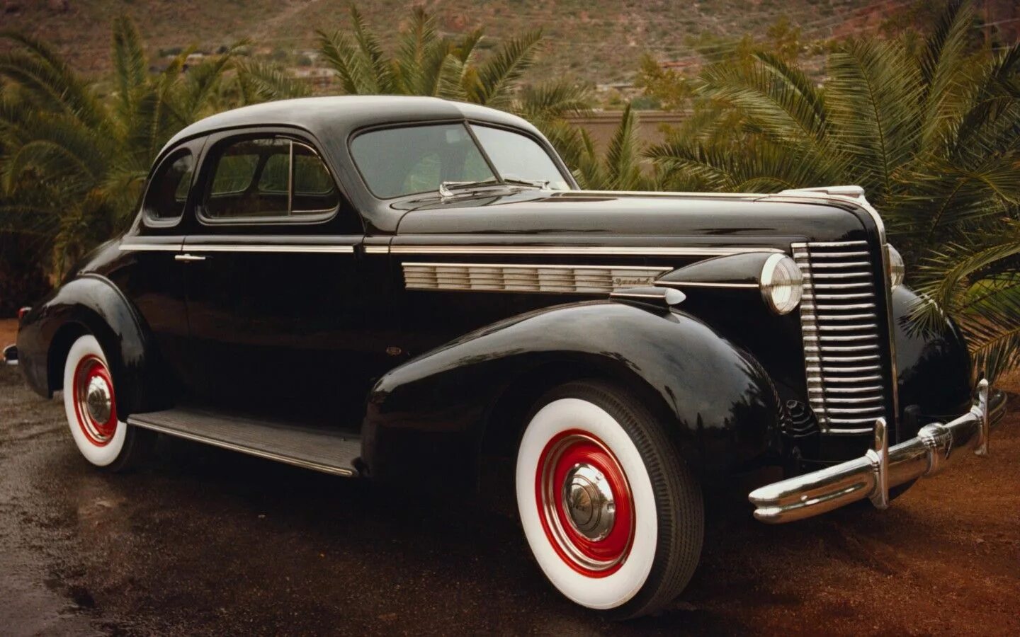 Https www car com. Buick 40 1938. Buick 1938. Buick Special 1938. Buick 1938 Automatic.