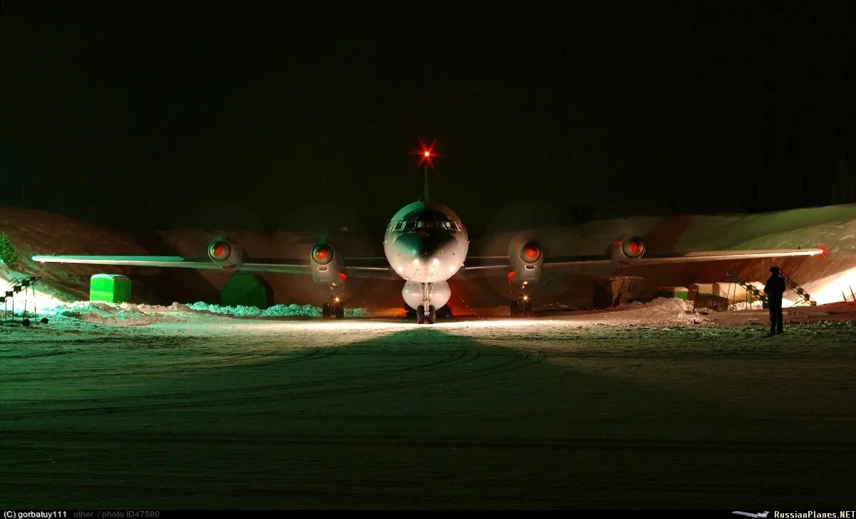 Фотография самолёта - Ильюшин - Ил-76ТД-90ВД - RA-76951 (зав.н. 2073421704) - Во