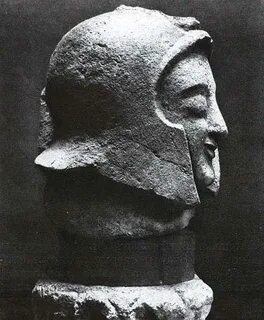 Голова воина