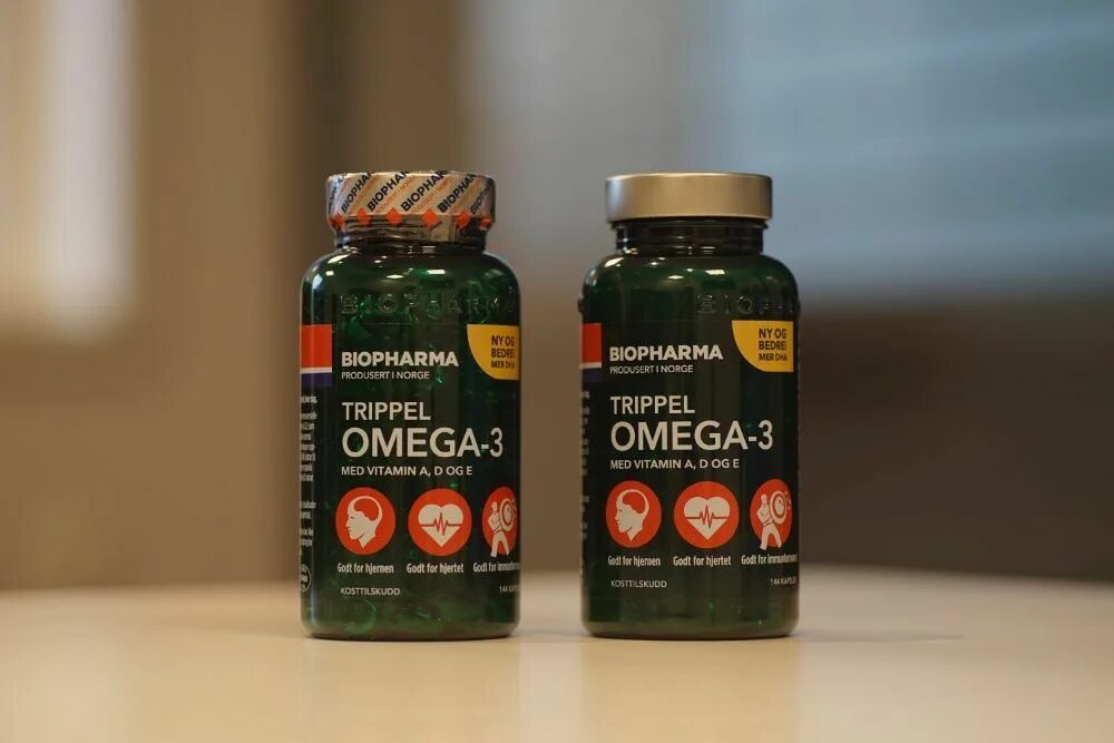 Купить омегу норвежскую. Витамины Biopharma Trippel Omega-3. Trippel Omega 3 Biopharma 144. Рыбий жир Биофарма Норвегия. Норвежская Омега 3.