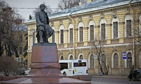 Ломоносов университетский