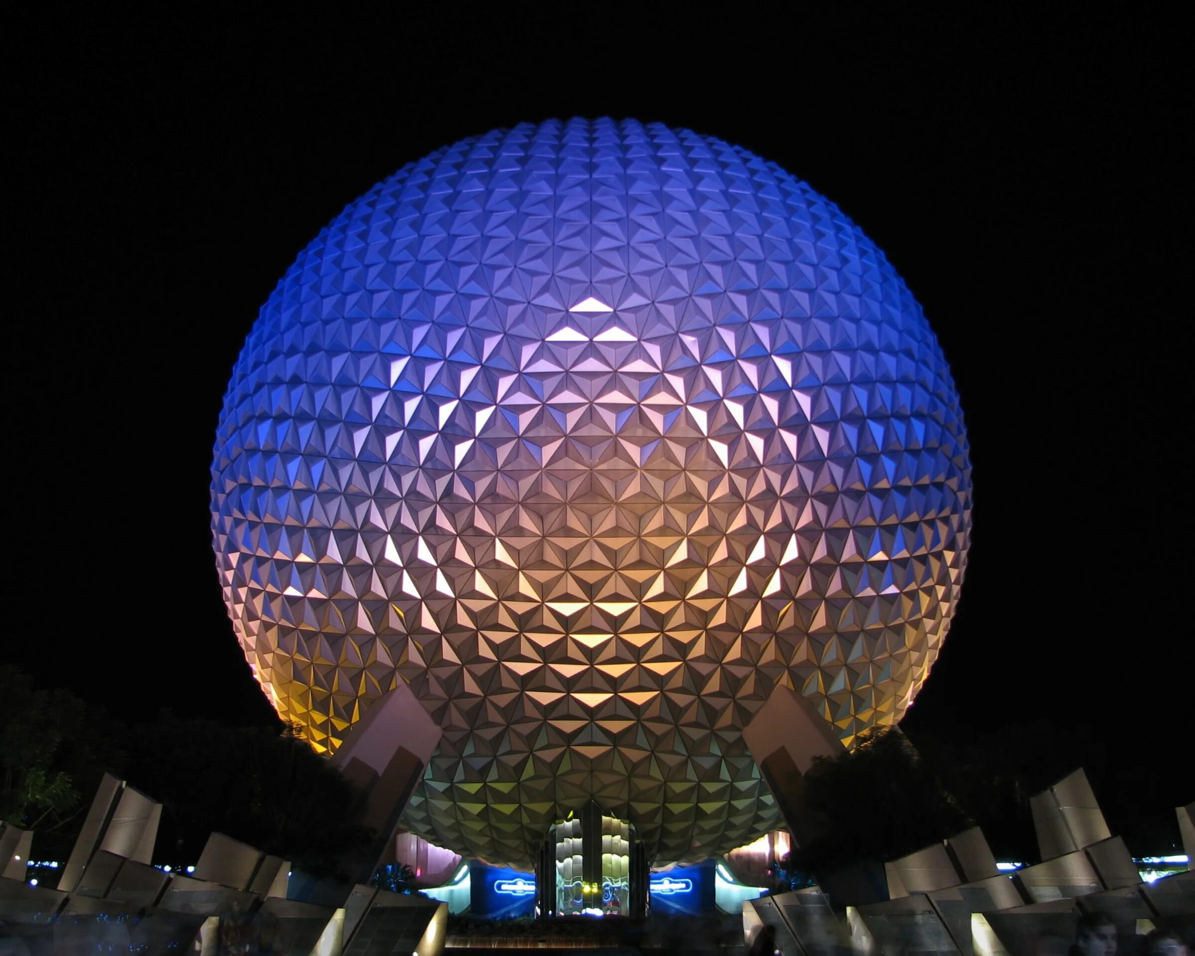 Сфера и шар в искусстве. Spaceship earth (космический корабль земля) epcot. шарообразные здания. шар в архитектуре. архитектурные сооружения в форме шара.