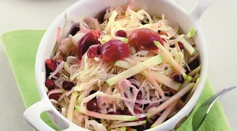 Капуста маринованная быстрого приготовления с клюквой