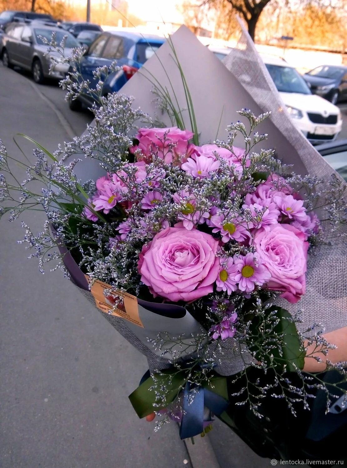 Можно букет москва. Букет живых цветов. букеты москва. букет цветов в школу. московский букет.