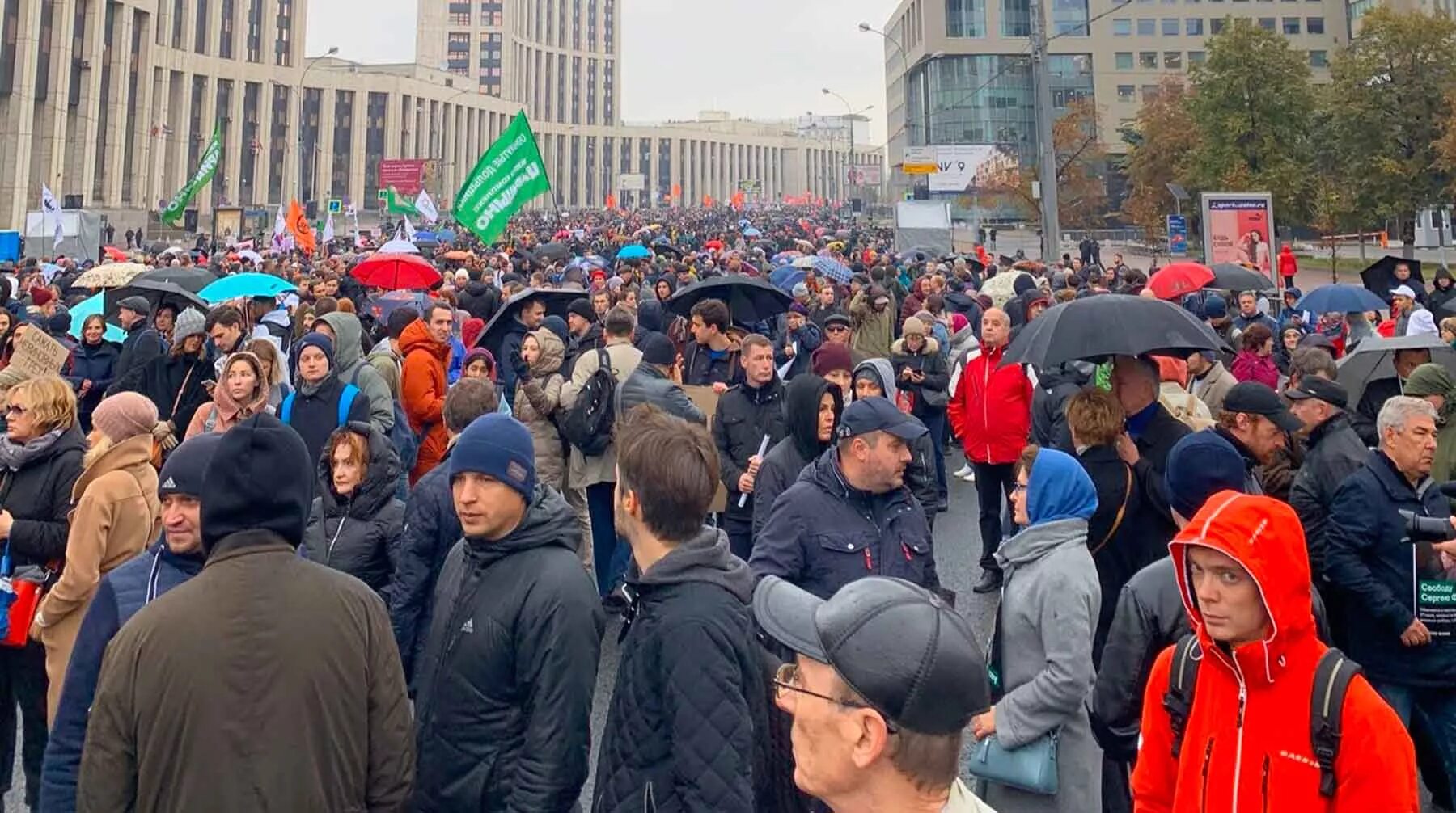 Новости россии а также самые последние. Протесты 2012 Москва площадь Академика Сахарова. Митинг Навальный пр Сахарова 2019. Митинг в Москве. Митинг в Москве сейчас.