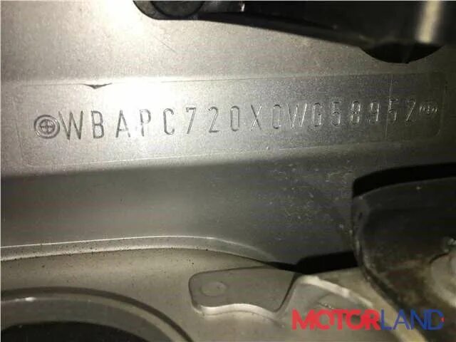 Vin bmw x3. Bmw 320d шильдик vin. Vin табличка bmw e60. Vin bmw e90. Бмв е60 маркировочная табличка.