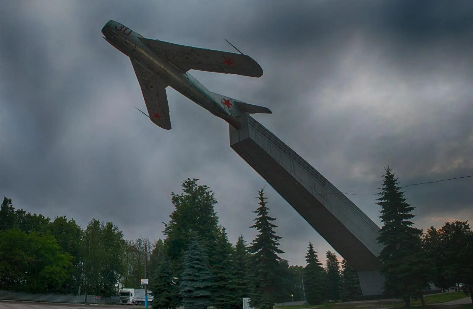 Картинки ПАМЯТНИКИ БРЯНСК