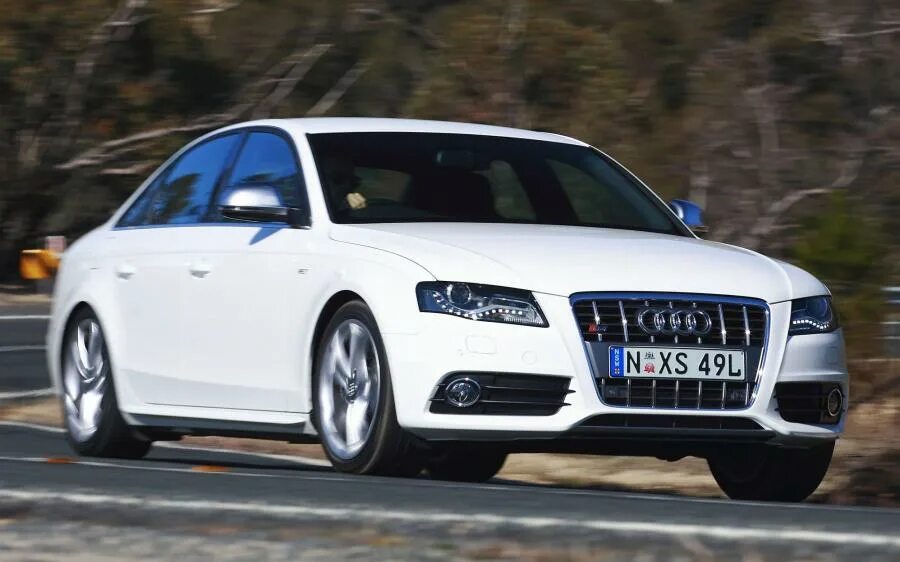 Audi a4 205. Ауди а4 универсал 2012 салон. Ауди s4 2015. Ауди 4 автомат. Ауди 4 автомат.