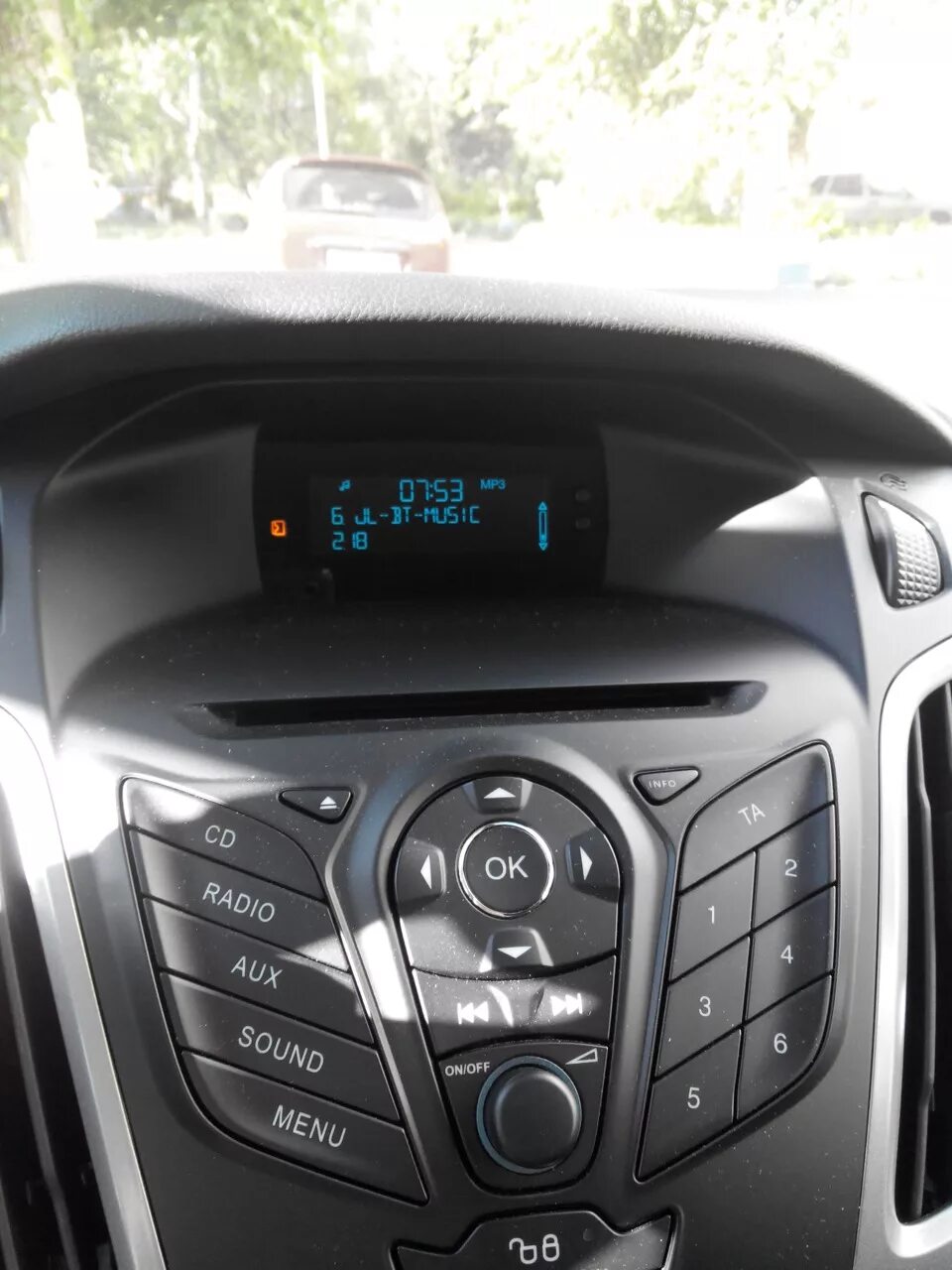 Блютуз в форд фокус 3 2012. Блютуз на форд фокус 3. Ford focus 2 sony 6000 usb. Форд фокус есть ли блютуз. Форд фокус 3 магнитола с блютуз.