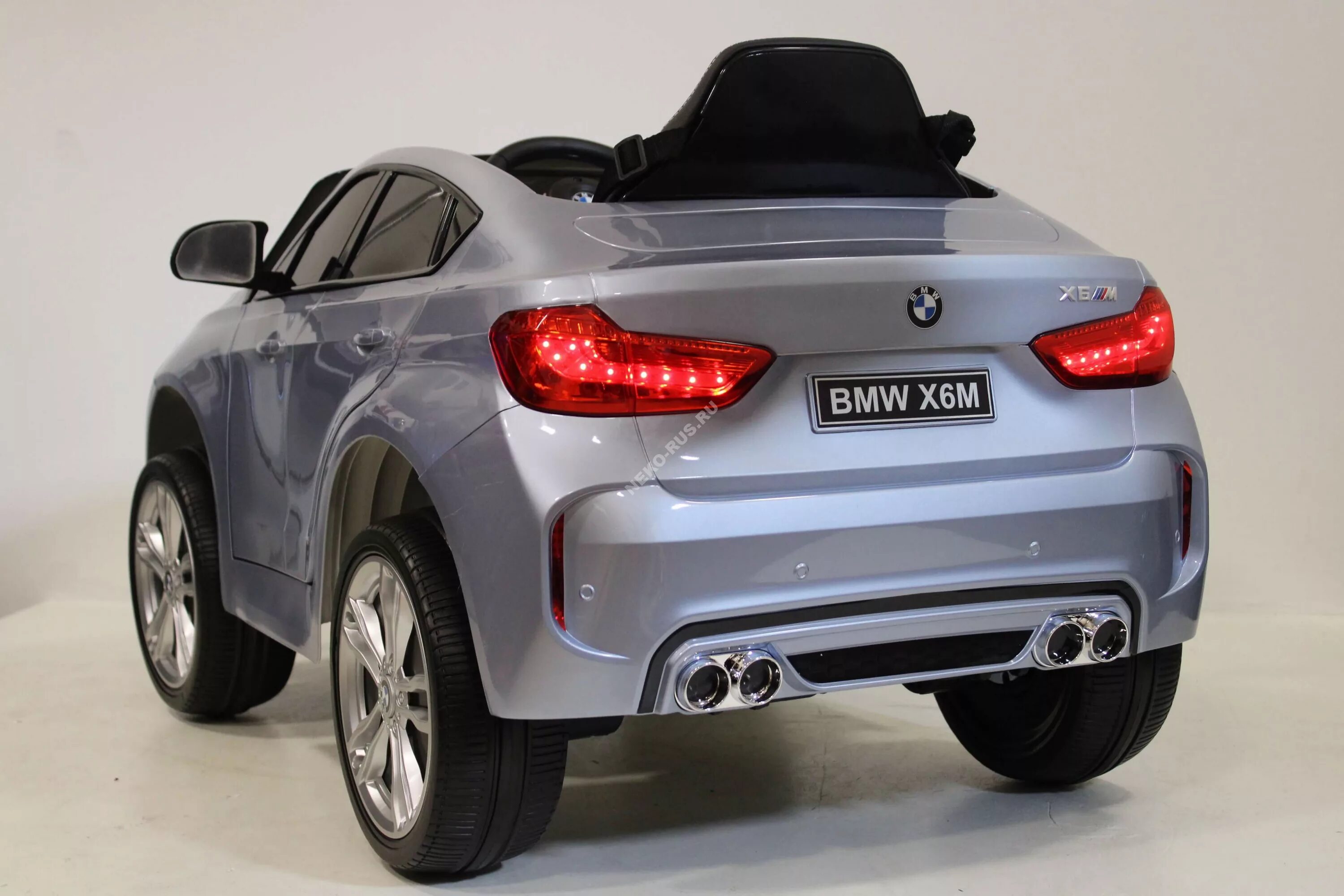 Детский электромобиль bmw x6. Детский электромобиль бмв х6 аккумулятор. Детская бмв х6. Электромобиль barty bmw x6m двухместный. Детский электромобиль bmw x6 двухместный.