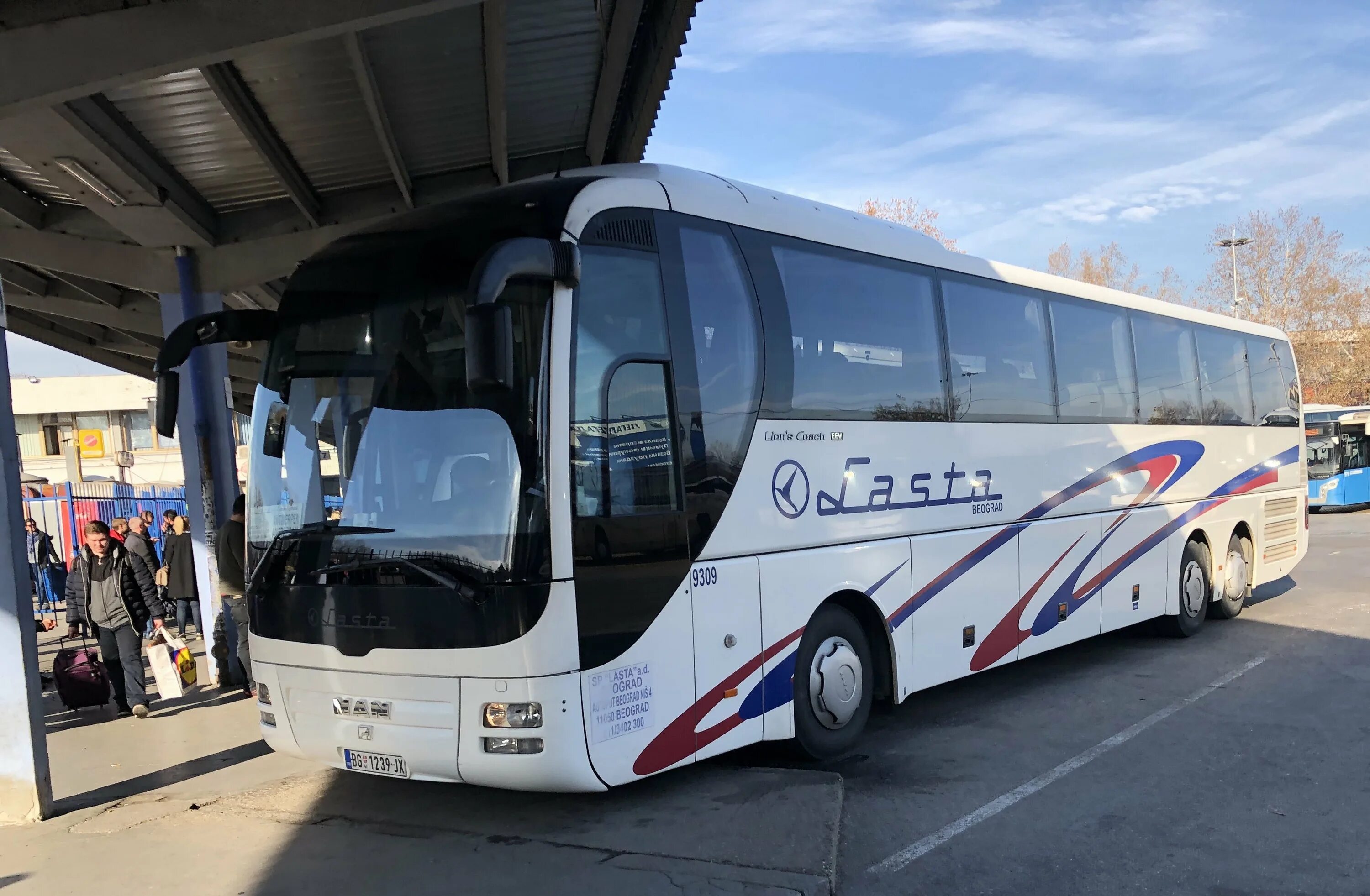 Какие марки автобуса. Man a13 Lion's coach. Man Lion's coach Мосгортранс. Man Lion's coach Мострансавто. Ман Лион с Коач Мосгортранс.