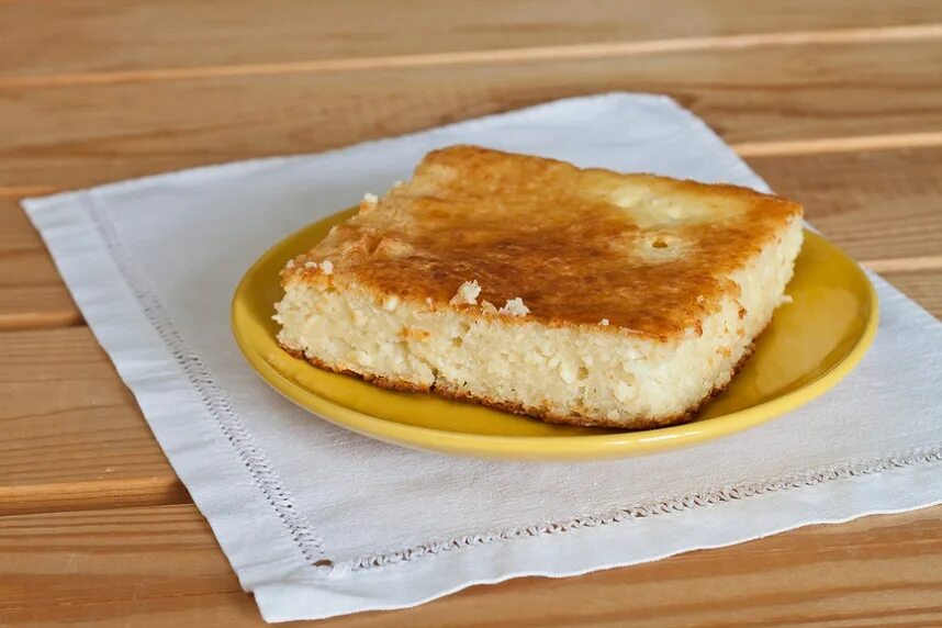 Творожная запеканка редмонд. Вкусная творожная запеканка. Творожная запеканка без манки. Запеканка творожная vteste. Как правильно приготовить творожную запеканку в духовке.