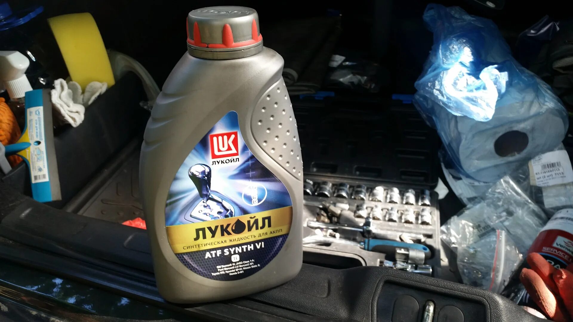 Лукойл atf synth vi 1л. Atf 6 lukoil. Масло трансмиссионное atf dexron vi 1l лукойл артикул. Трансмиссионное масло sp4 лукойл. Lukoil atf synth asia.