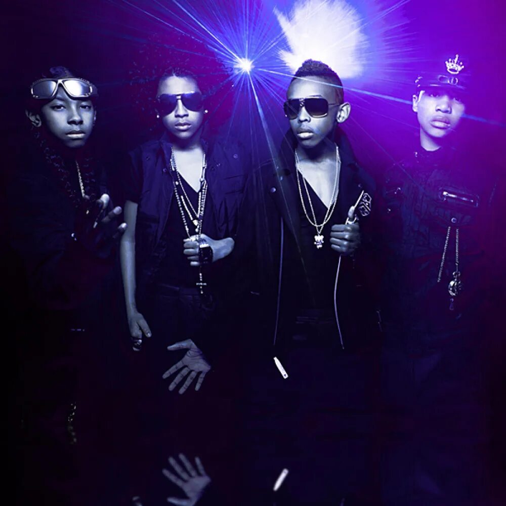 Issues mindless. Mindless behavior. группа mindless. mindless slaughter. mindless imagination.
