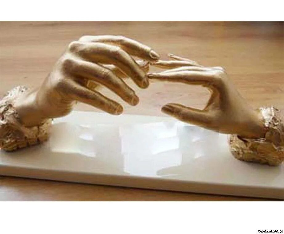 копия руки. 3 д слепок из гипса. слепок для рук микеланджело. 3d слепок рук. 3д слепок рук.